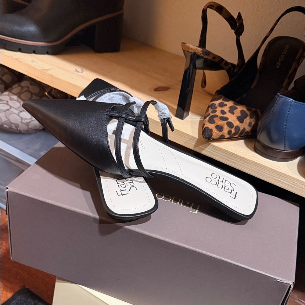 Franco Sarto Black Pointed Toe Heels